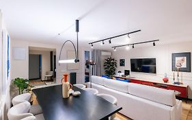 Stylish 4 Suites +Patio Luxury Apartment Gran Via